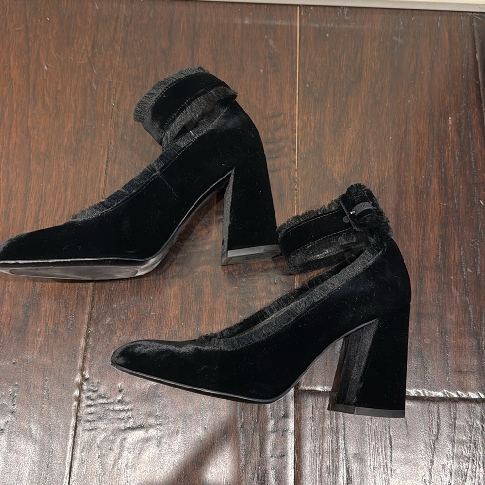 Worn Once. Stuart Weitzman Fringe Clarissa Black … - image 4